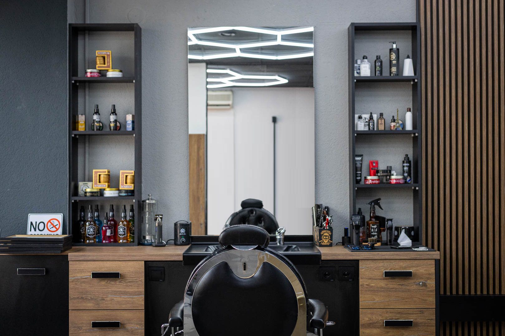 MRBarber-11